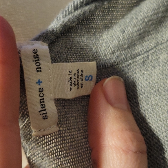 Silence + Noise Full Length Cartigan - Picture 8 of 8